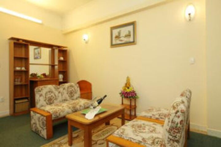 Room 48 of 68