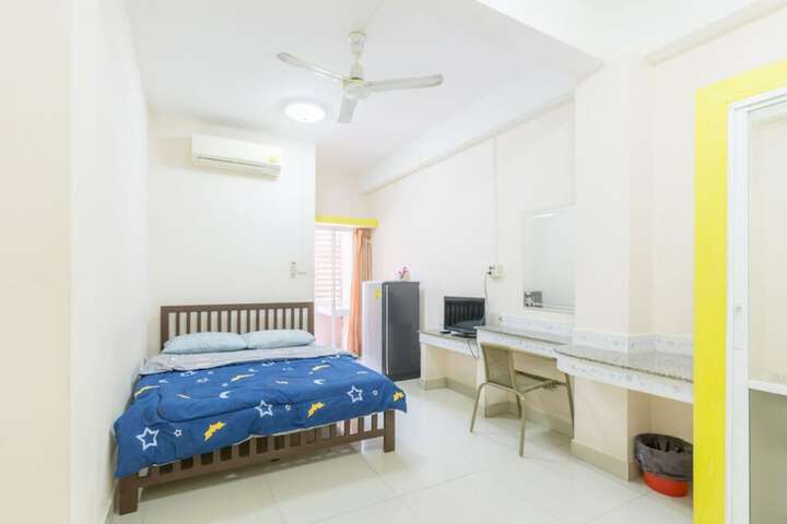 Room 7 of 31