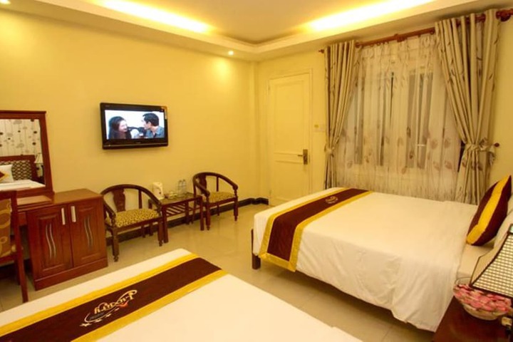 Room 6 of 29