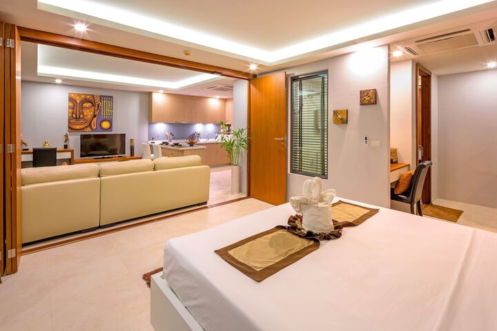 Room 56 of 77