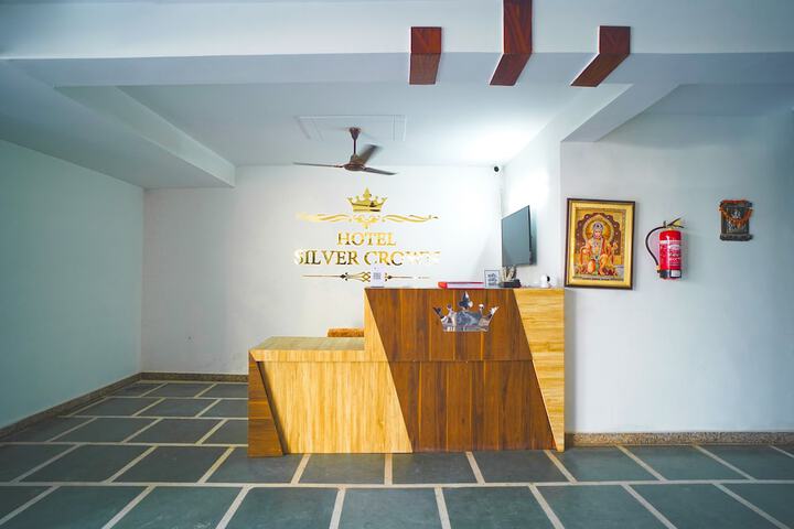 Hotel Interior 5 of 27