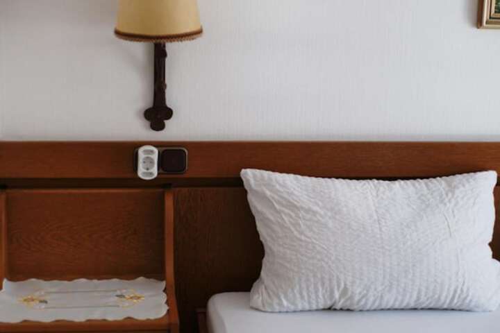 Room 20 of 65