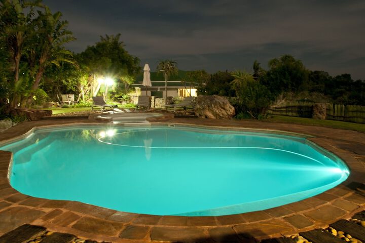 Hotel with Pool