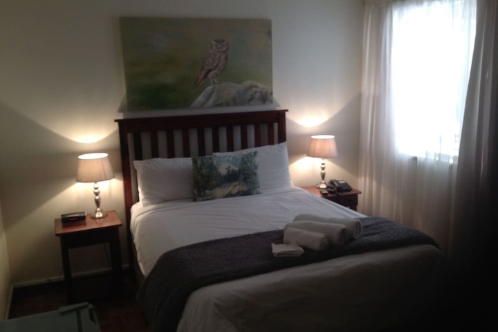 Room 6 of 36