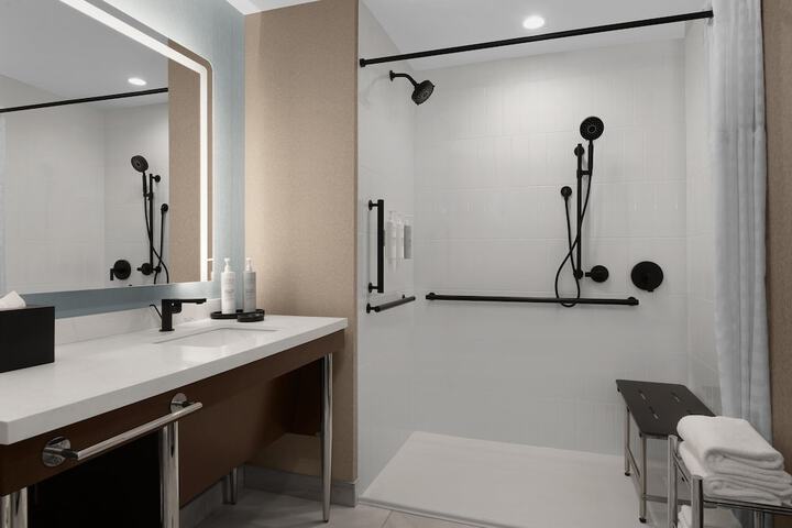 Bathroom shower