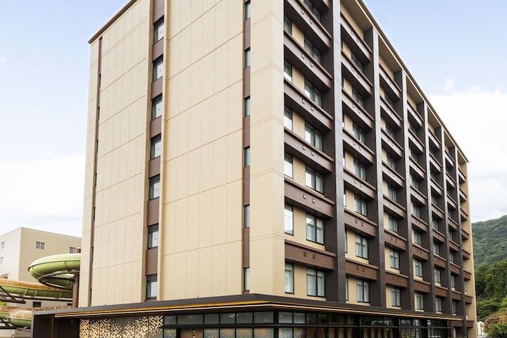 Hotel 137 of 144