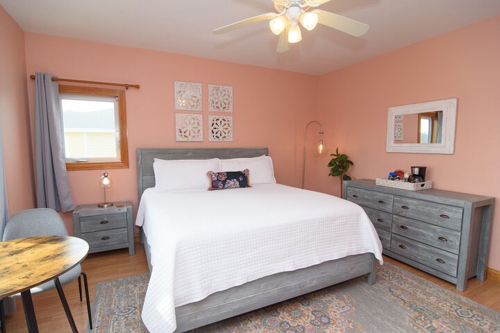 Room 14 of 187