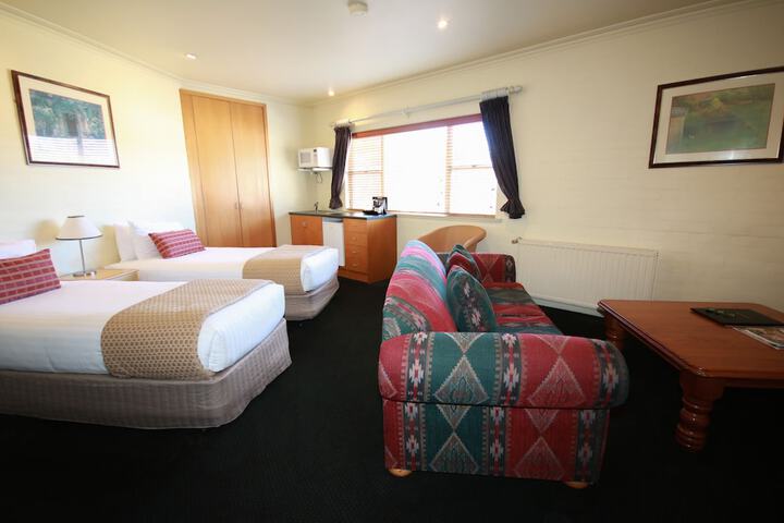 Room 5 of 58