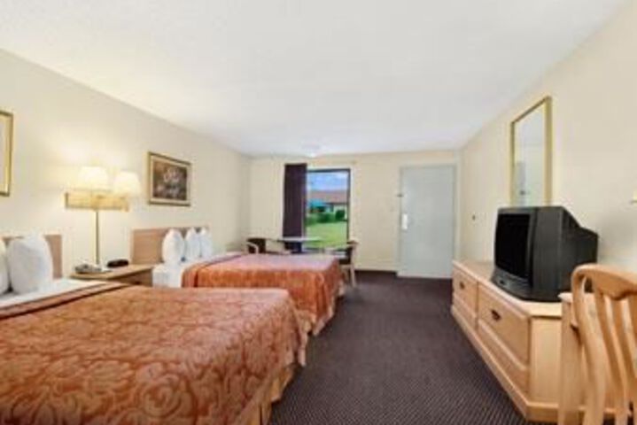 Room 11 of 26