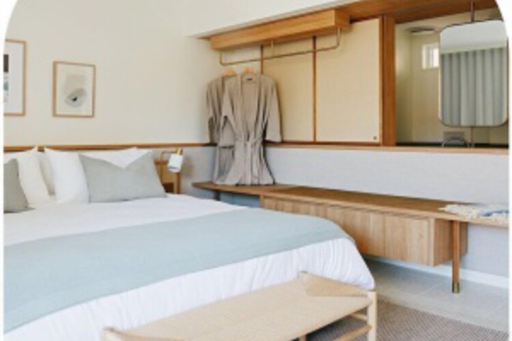 Room 405 of 672