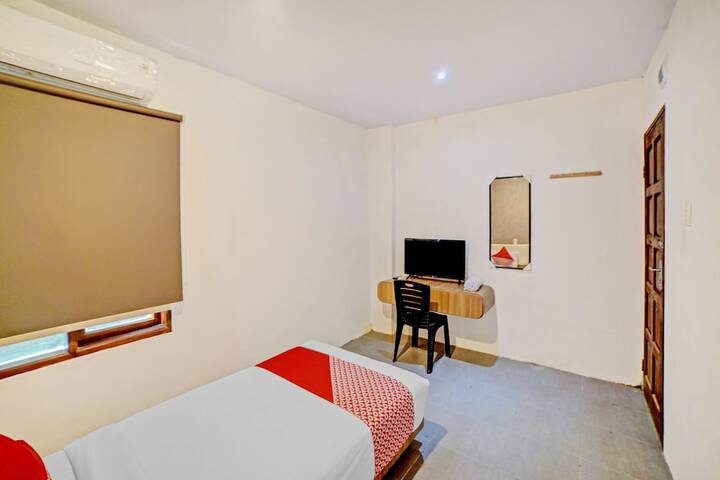 Room 11 of 31