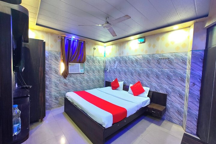 Hotel Kri-Sh-Na Palace Charbagh Lucknow