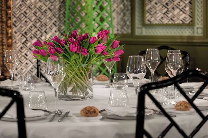 Dining 42 of 55