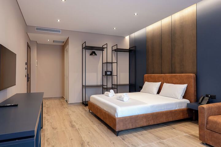 Room 45 of 115