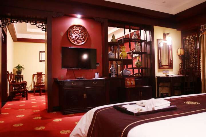 Room 16 of 91