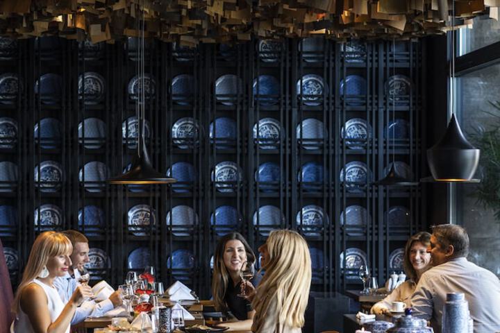 Dining 63 of 101