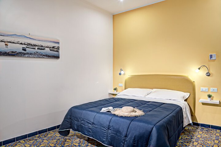 Room 8 of 47