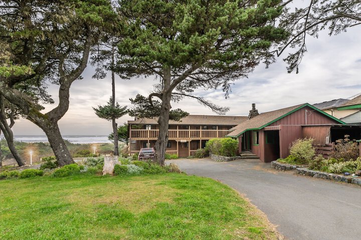 Property Grounds 24 of 36