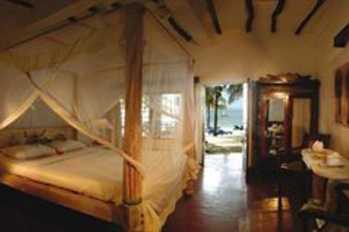 Room 8 of 22
