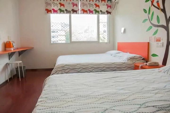 guest_rooms