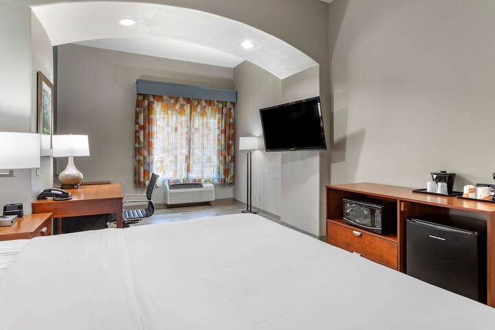 Room 14 of 41