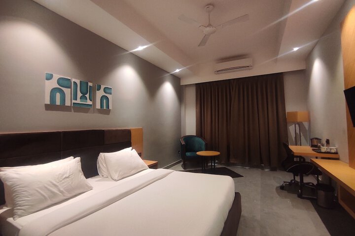 Room 22 of 66