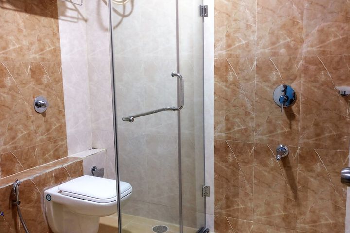 Room 19 of 27