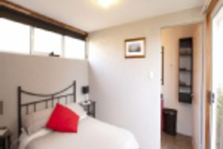 Room 49 of 168