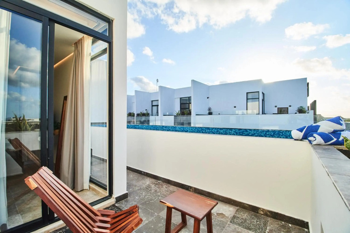 Terrace/Patio 6 of 20