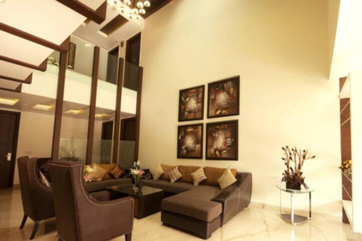 VAISHREE BOUTIQUE HOTEL