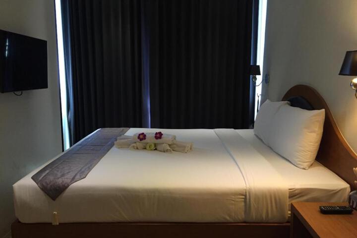 Photo 19