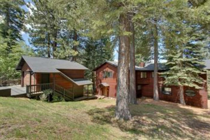 Photo of 1840 Crystal Air Drive