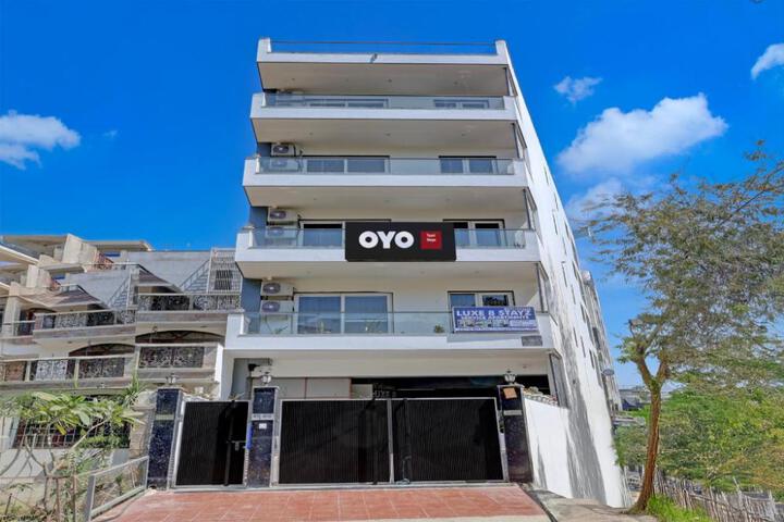 Hotel O Tasvi Stayz