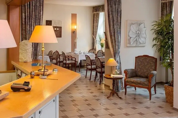 HOTEL BILLERBECKER HOF
