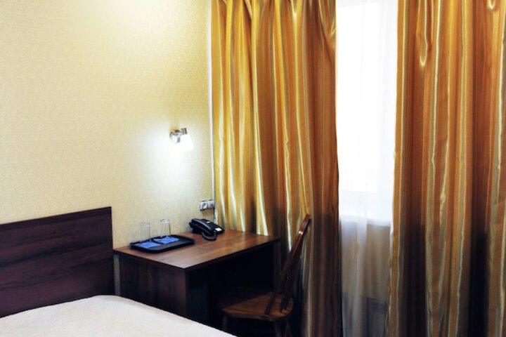 Room 41 of 48