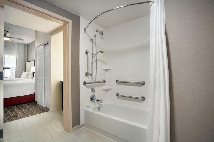 Clean Restrooms
