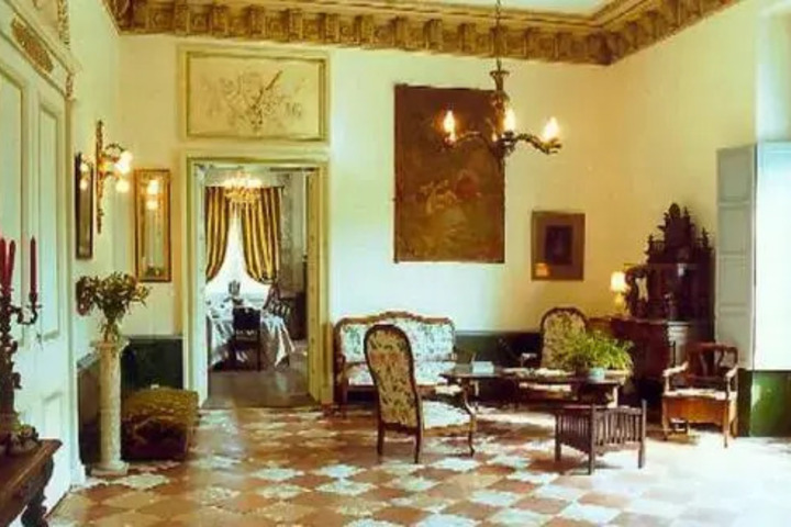 CHAMBRES DHOTES DU CHATEAU DE SAINT SUL