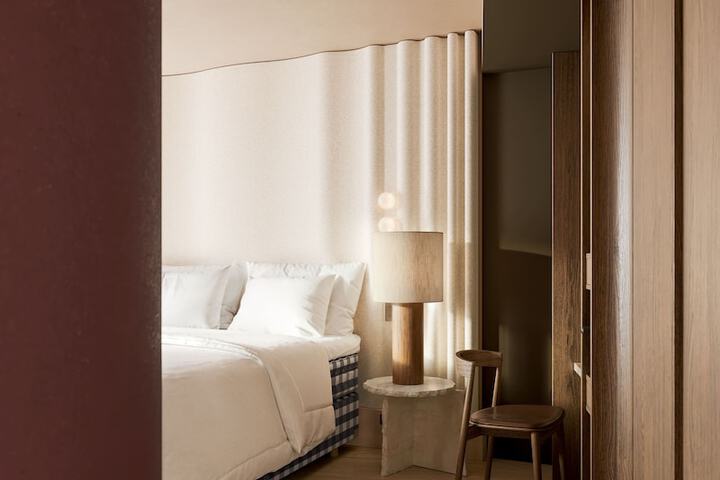 Room 9 of 59