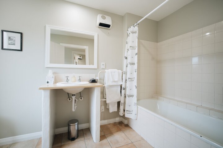 Bath Photo
