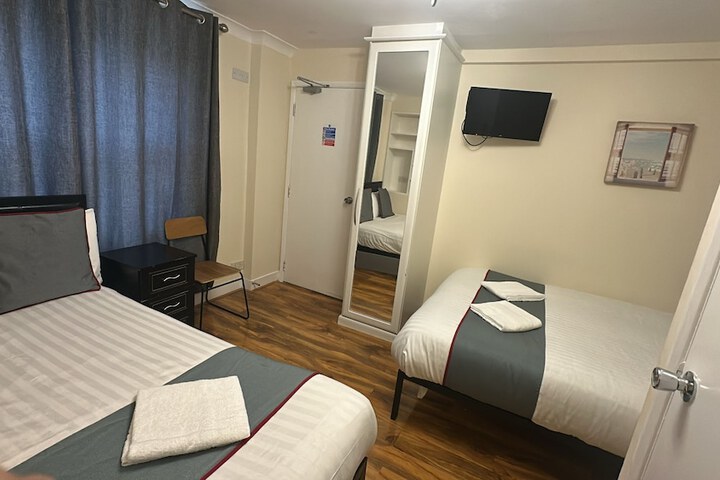 Room 55 of 96