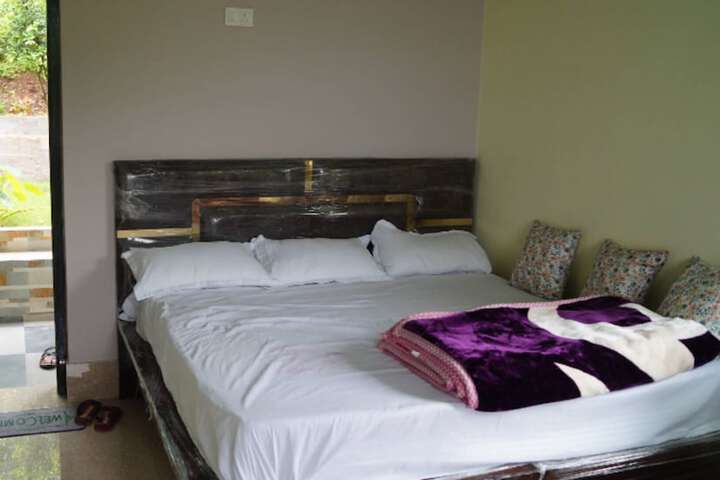Room 22 of 45
