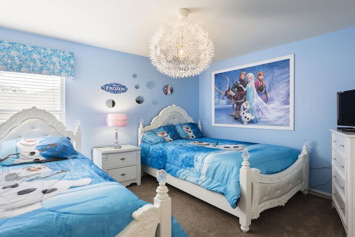 Room 502 of 710