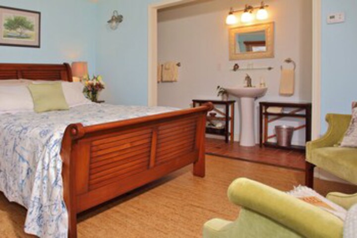 Room 49 of 65