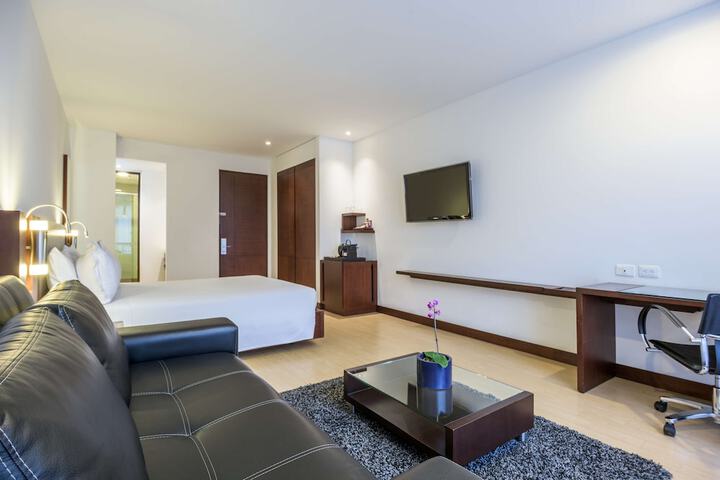 Room 5 of 29