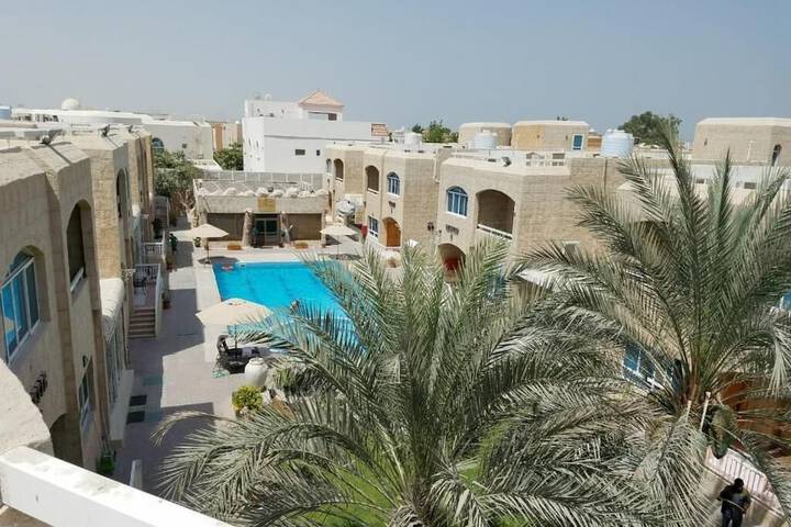 Pool Hotel