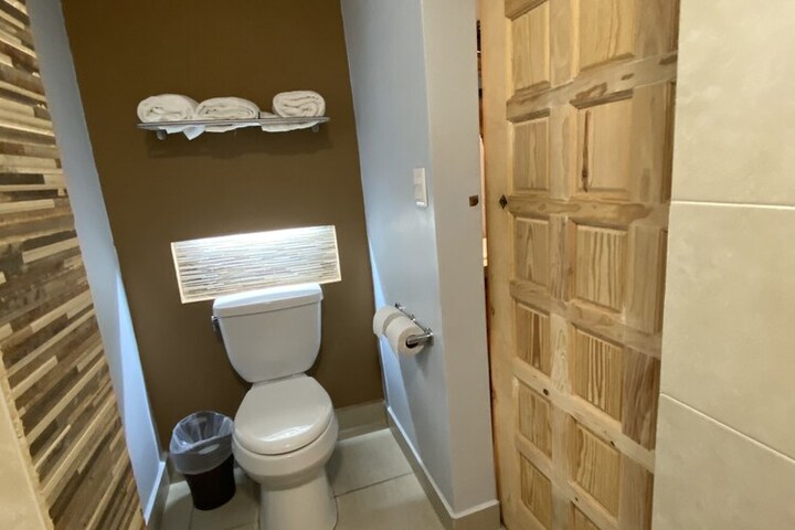 Room 34 of 45