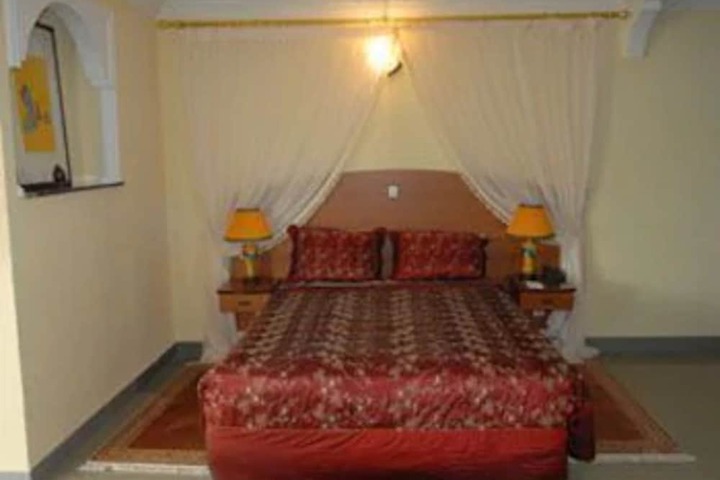 Room 13 of 51