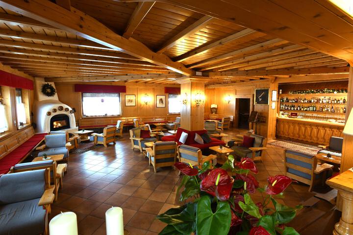 Hotel Interior 21 of 41