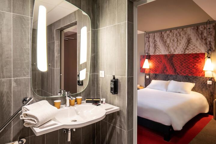 Bath Interior