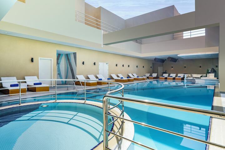 Pool 92 of 178